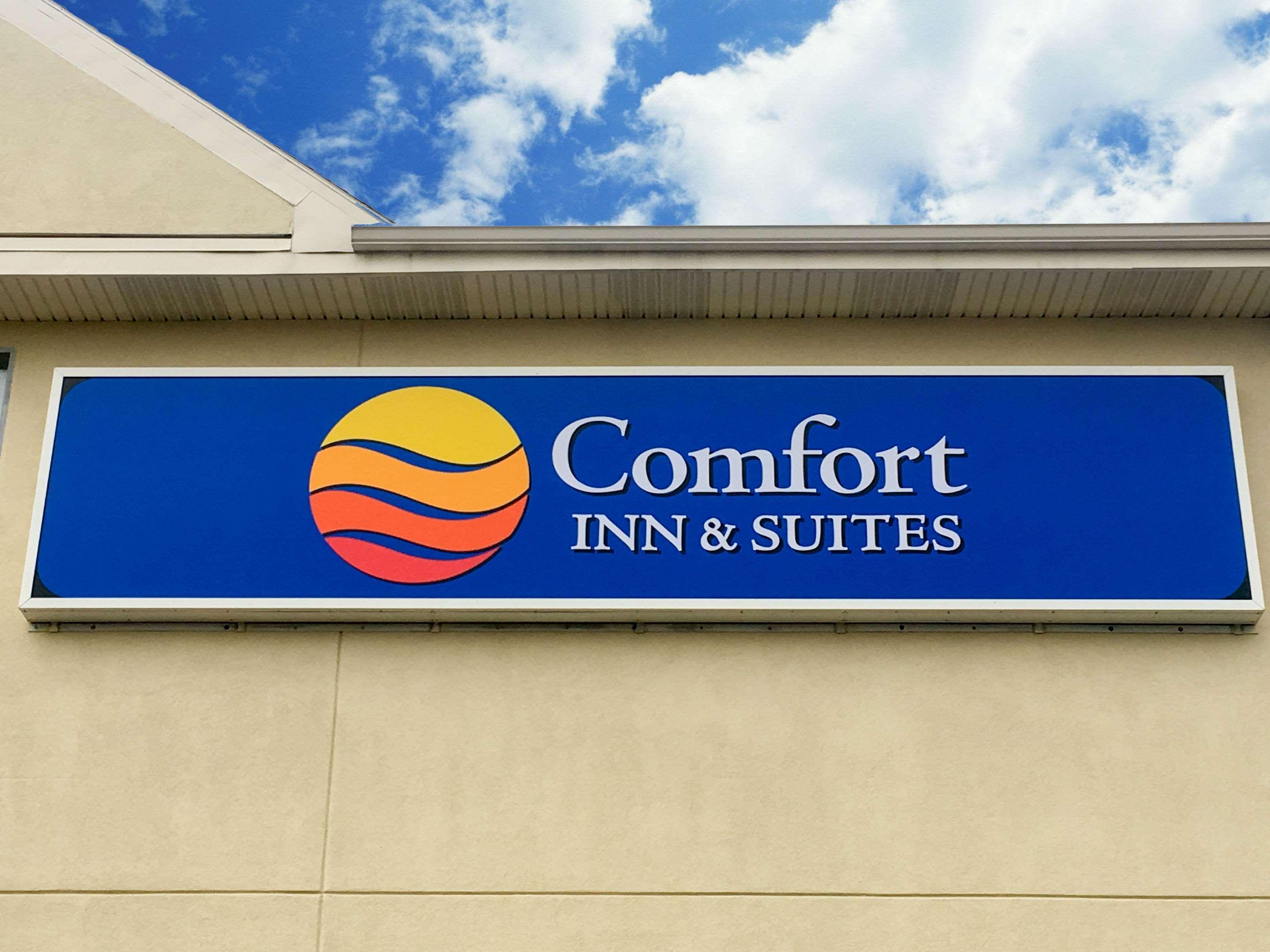 Comfort Inn & Suites Crystal Inn Sportsplex Gulfport Exterior photo